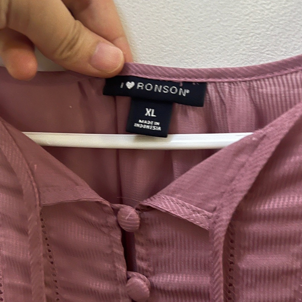Women's Pink Top
